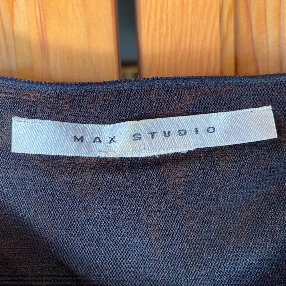 MAXX STUDIO two piece dressy casual pantsuit.